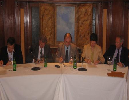 Avanza la Red de Cámaras de Comercio Exterior